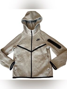 EUC Nike Tech Fleece Hoodie Size M Grey Full Zip Sportswear Jacket HV5867-063